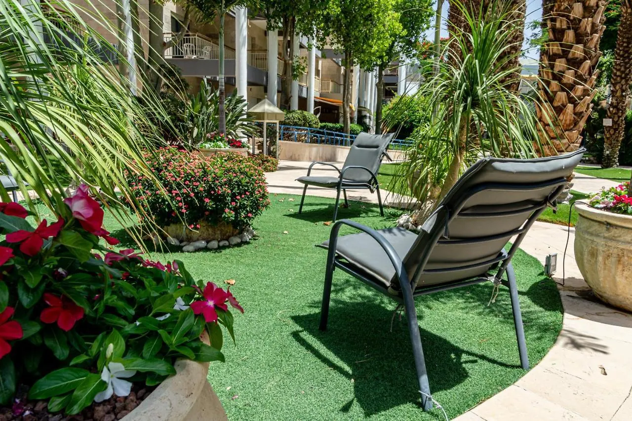 Appartamento דירת גן פונה לבריכה - Pool Garden View Eilat