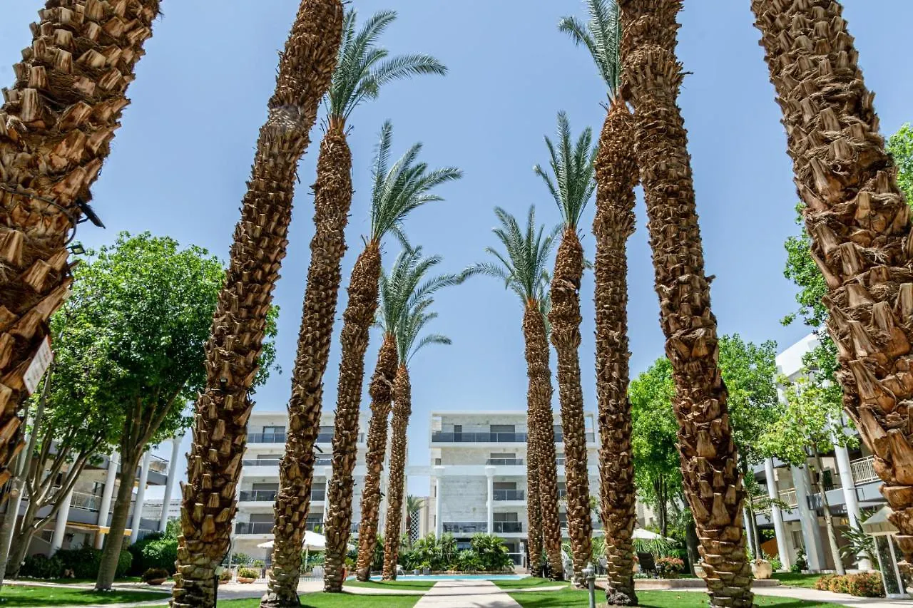 דירת גן פונה לבריכה - Pool Garden View Eilat Apartment 0*,
