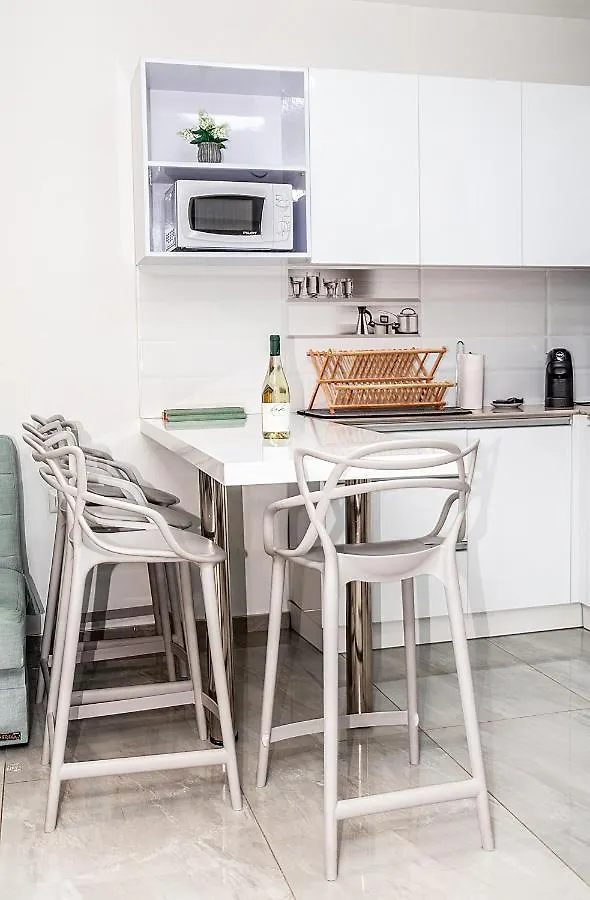 דירת גן פונה לבריכה - Pool Garden View Eilat Apartment